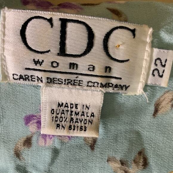 Vintage CDC Floral Dress Size 22 Nightgown Sleepwear Pleated Shoulder Pads - Picture 9 of 9